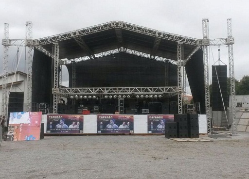 QUASE TUDO PRONTO PARA O FORRÓ VIP: BAR DAS COLEGUINHAS