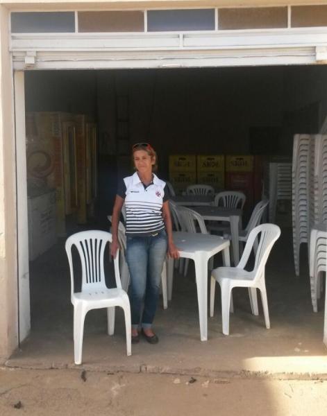 LUZIA JÁ SE ENCONTRA COM SUA BARRACA NO TAQUARI