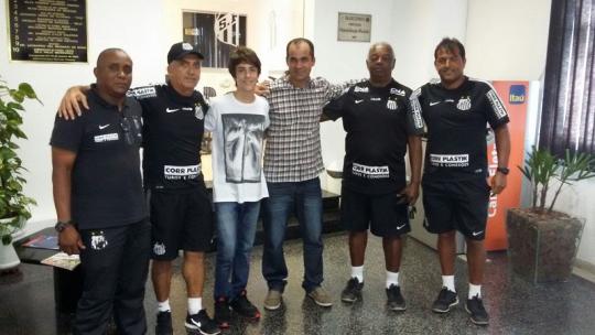LIVRAMENTO: FBR SPORTS PROMOVE AVALIAÇÃO DE ATLETAS PARA O SANTOS FUTEBOL CLUBE
