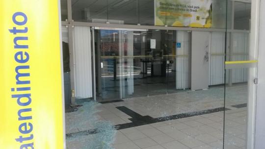 Livramento: Maçonaria, CDL e ADIB pedem providências ao Banco do Brasil para que retome, com brevidade, atendimento pleno aos clientes