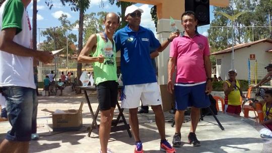 ATLETISMO: TÕE CORREDOR SUBIU AO PÓDIO NA 3ª CORRIDA DO TRABALHADOR EM CACULÉ