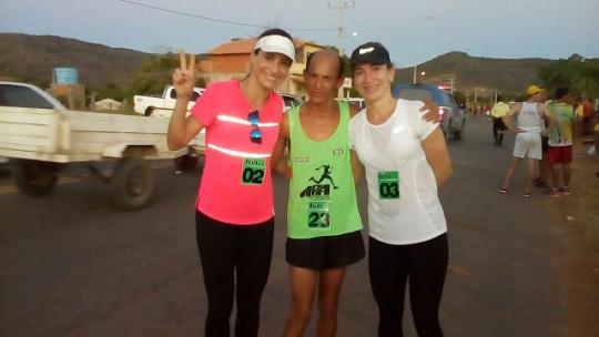 TOE CORREDOR VENCEU XX CORRIDA DO SURUÁ EM GUANAMBI