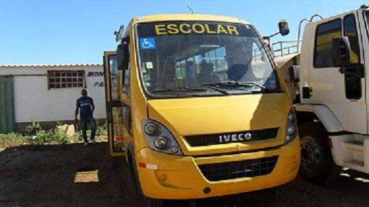 Educação em Ação -  PREFEITURA ADQUIRE MAIS UM ÔNIBUS ESCOLAR