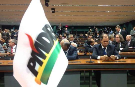 PMDB oficializa saída do governo Dilma Rousseff
