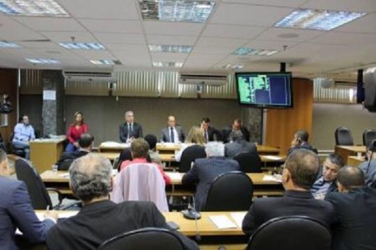 Projeto de lei que modifica regras do Planserv deve ser votado nesta terça
