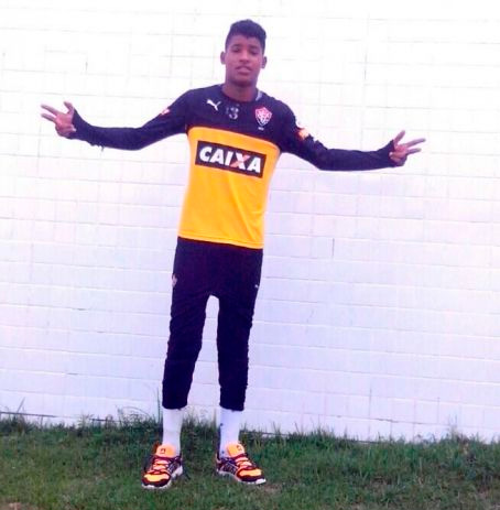Goleiro da Bahia é morto durante comemoração de acesso de time do Ceará