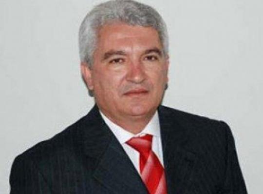 Riacho de Santana: Operação prende prefeito em caso de fraudes em transporte escolar