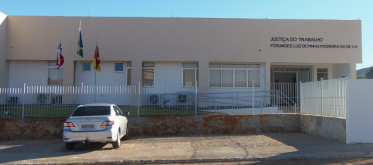 BRUMADO: INAUGURADO NOVO PRÉDIO DA VARA DO TRABALHO 
