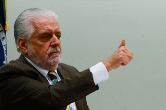 Jaques Wagner pode assumir Secretaria no governo Rui Costa caso Dilma seja afastada