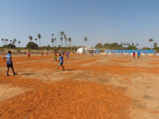LIVRAMENTO: INAUGURADO CENTRO ESPORTIVO COMUNITÁRIO NA BARRINHA