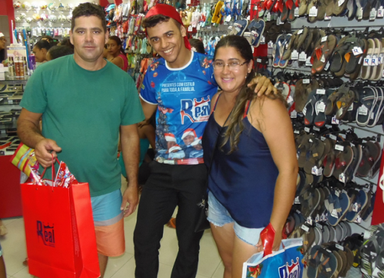 REAL CALÇADOS TRAZ MUITAS NOVIDADES PARA O NATAL
