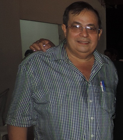 LIVRAMENTO: EX-PREFEITO, CARLOS BATISTA, DIVULGOU NOTA DE ESCLARECIMENTO