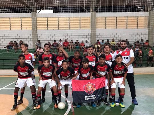 LIVRAMENTO: ESCOLINHA REVELANDO TALENTOS É CAMPEÃ LIVRAMENTENSE DE FUTSAL SUB-14