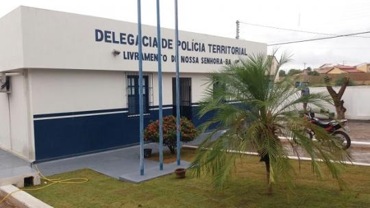 LIVRAMENTO: POLÍCIA CIVIL PRENDEU EM FLAGRANTE HOMEM ACUSADO DE FURTAR RESIDÊNCIA NO CENTRO DA CIDADE