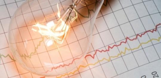 Aneel aprova indenizações a elétricas e prevê impacto médio de 7,2% nas tarifas