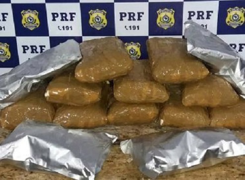 PRF prende mulher com 14 kg de cocaína; Salvador era destino final da droga