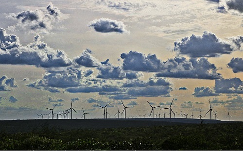 Energia movida a vento vai gerar 24 mil empregos na Bahia
