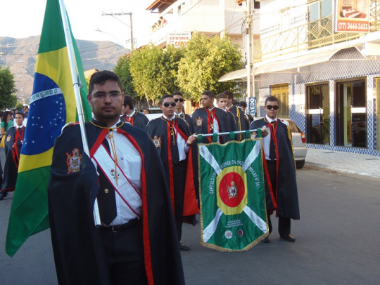 LIVRAMENTO COMEMORA 7 DE SETEMBRO COM DESFILE CÍVICO-MILITAR