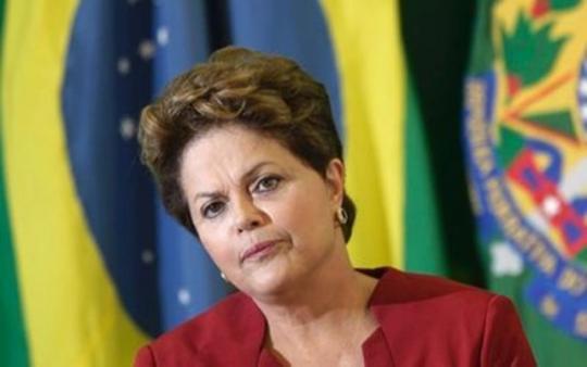 Votação na Câmara hoje decide futuro de Dilma