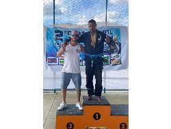 Jiu-Jitsu: Atletas da Academia Escola da Luta do sensei Hiago George conquistam medalhas em Vitória da Conquista