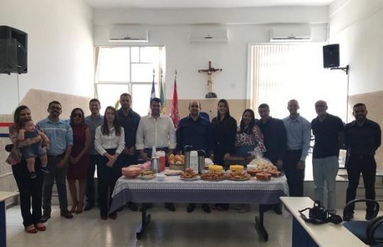 LIVRAMENTO: OAB PROMOVEU CAFÉ DA MANHÃ EM COMEMORAÇÃO AO DIA DO ADVOGADO