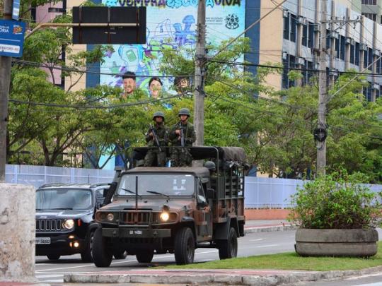 Governo do ES transfere controle da segurança às Forças Armadas