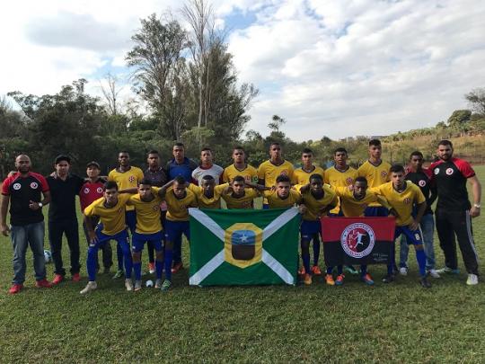 EQUIPE DE LIVRAMENTO VENCEU PRIMEIRA PARTIDA NA COPA INTERNACIONAL DISPUTADA EM SÃO PAULO