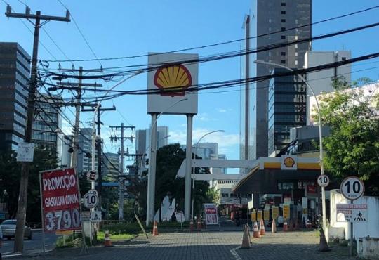 Preço da gasolina tem redução nos postos de Salvador