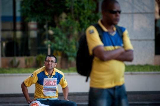 Greve dos Correios termina na maior parte do país