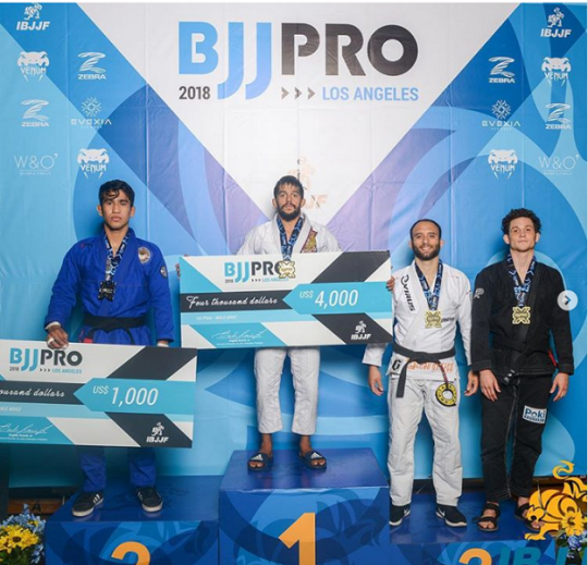 Hiago George foi campeão do BBJ Pro de Los Angeles - EUA