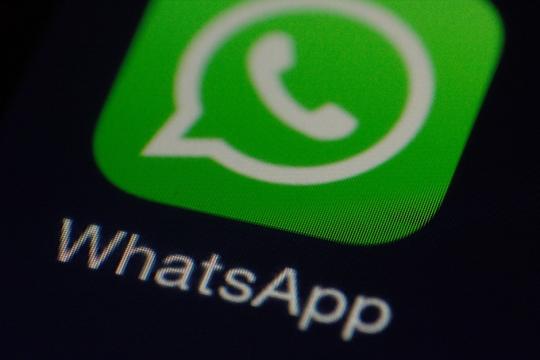 Justiça manda bloquear WhatsApp por 72 horas no Brasil
