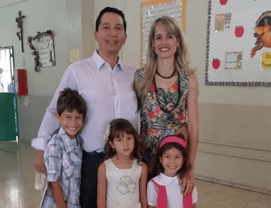 Tragédia: Pai mata os três filhos brasileiros e se suicida em Porto Rico. Mãe é hospitalizada