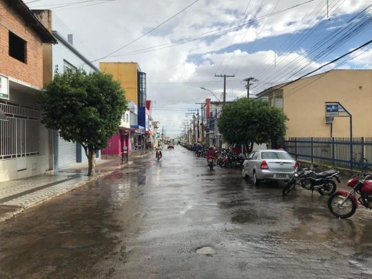 Governo da Bahia antecipa para 19h início toque de recolher em Livramento de Nossa Senhora e mais 39 cidades do estado