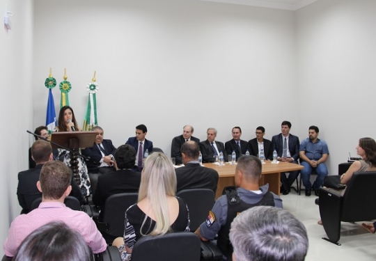 PROMOTORA DE JUSTIÇA LIVRAMENTENSE PARTICIPA DE INAUGURAÇÃO DA NOVA SEDE DO MPE EM MATO GROSSO