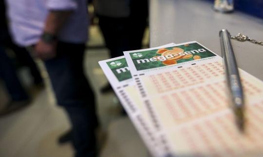Mega-sena: ninguém acerta as seis dezenas e prêmio vai a R$ 40 milhões