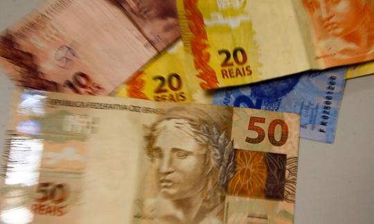 Feirão da Serasa renegocia dívidas com desconto de até 98%