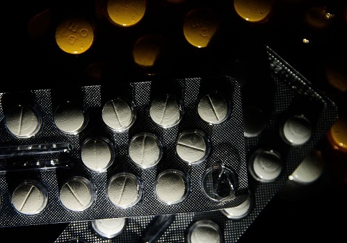 Anvisa alerta para riscos da automedicação