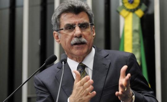 Romero Jucá diz que se licenciou para evitar 'manifestações babacas'