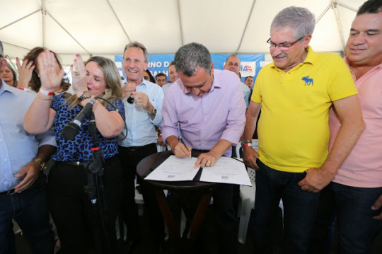 Governo anuncia licitação para recuperação de trecho da BA-148