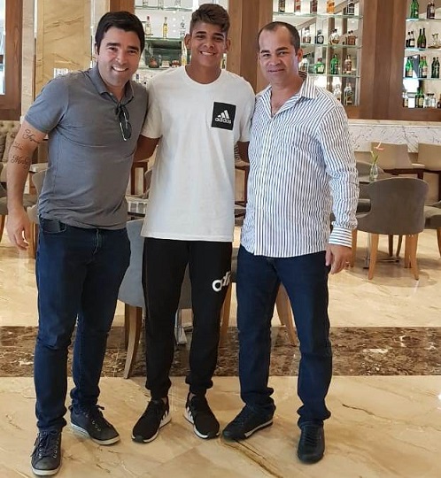 JOÃO NETO FECHA PARCERIA COM EMPRESA DO EX-JOGADOR DECO