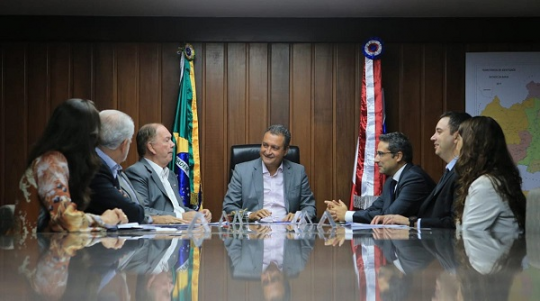 Grupo francês vai investir R$ 1,3 bilhão na construção de parques eólicos na Chapada Diamantina, anuncia governador Rui Costa