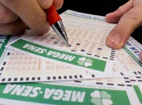 Mega-Sena acumula e pagará R$ 40 milhões na próxima quarta