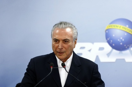 Temer diz que gravações são fraude e ataca Joesley Batista em pronunciamento