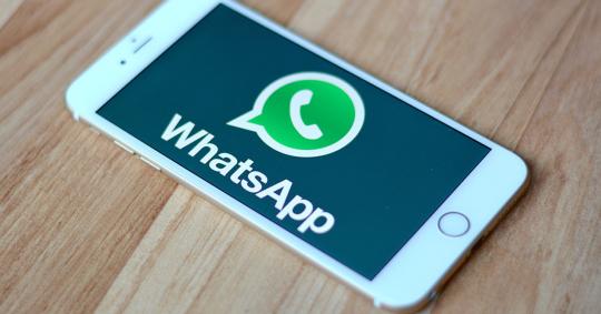 Juíza do RJ manda bloquear WhatsApp no Brasil