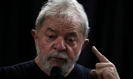 Presidente do TRF-4 decide que Lula deve continuar preso