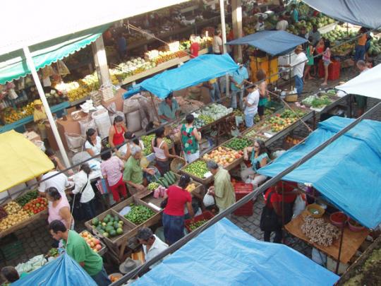 LIVRAMENTO: FEIRA LIVRE FOI ANTECIPADA PARA SEXTA-FEIRA 11/10