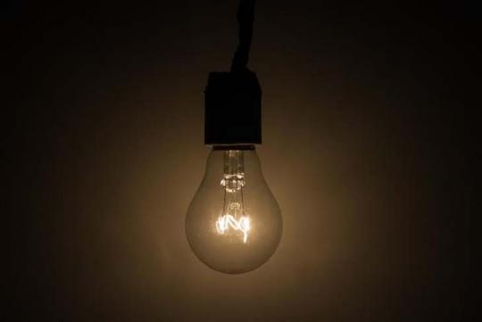 Lâmpadas incandescentes não serão mais vendidas no país a partir do fim do mês