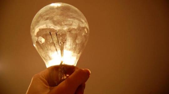 Lâmpadas incandescentes não poderão ser vendidas no Brasil a partir do dia 30